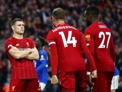Penalti Milner Perkokoh Liverpool di Puncak Klasemen