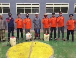 MCCC Muhammadiyah Sulbar Lakukan Penyemprotan Disinfektan Gratis