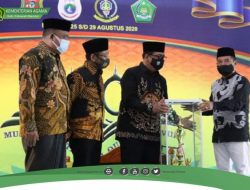 MTQ VIII Sulbar 2020 Resmi Ditutup, Polman Pertahankan Piala Bergilir