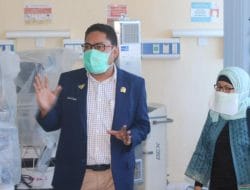 Wakil Ketua DPRD Sulbar Mengumumkan Dirinya Positif Covid-19