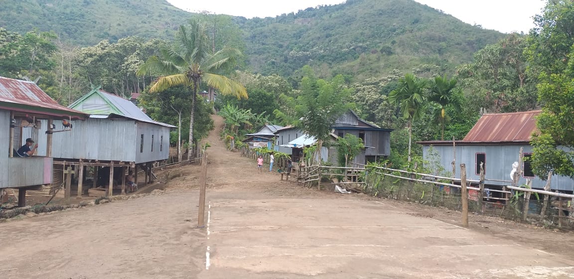 Miris, 2 Dusun di Kecamatan Tellu Limpoe Bone Belum Teraliri Listrik
