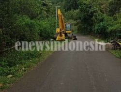 Warga Bontocani Diresahkan Oleh Excavator Yang Merusak Jalan