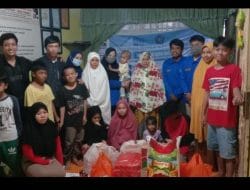 Kunjungi Panti Asuhan Nur Qadri, Mahasiswa KKP Fisip Unismuh Berikan Sembako