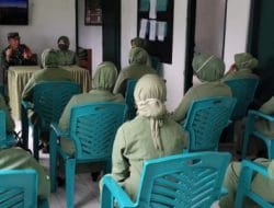Mempererat Tali Silaturahmi, Anggota Persit Sibulue Adakan Arisan