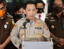 Komjen Listyo Sigit Prabowo Menuai Banyak Pujian Ketika Menjalani Fit and Proper Test