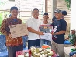 Masyarakat Tutar Bahagia Dapat Bantuan dari Racmat Gobel