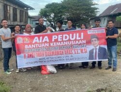 Tim AIA Bone Salurkan Bantuan Korban Puting Beliung di Matajang