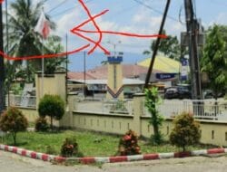 Bendera Merah Putih Dipasang Terbalik di Kantor Lurah Tanah Batu, Ini Kata Ketua Karang Taruna Libureng