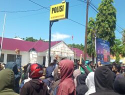 HMI Cabang Majene Gelar Aksi Demonstrasi di Mapolres Majene, Ini Tuntutannya