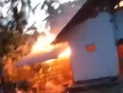 Si Jago Merah Hanguskan Rumah Sainuddin di Patimpeng