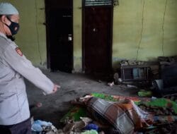Warga Ulaweng Temukan Mayat Lelaki Membusuk di Rumahnya