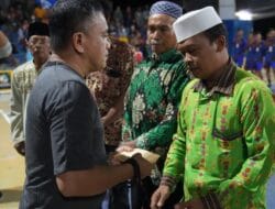 Walikota Palu Serahkan Bantuan Pembangunan Mushollah di Torue
