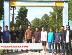 Semalam di Desa Langi, AIA: Infarstruktur Desa Tanggung Jawab Saya