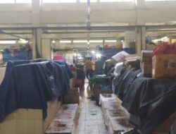 Pedagang Pasar Adji Dilayas Berau Keluhkan Pedagang Liar di Luar Pasar, Diharap Perhatian Pemerintah