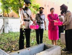 Hari Bhayangkara: Polres Majene Ziarah ke Makam Pahlawan