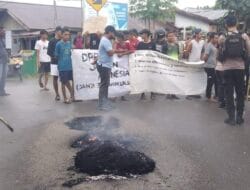 Warga Desa Totodoku, Joubele, dan Mandiri Morotai Gelar Aksi dan Tutup Jalan, Ini Tuntutannya