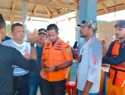 Pj Bupati Pulau Morotai Tinjau Upaya Pencarian Nelayan yang Hilang Saat Melaut