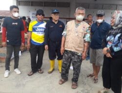 Bupati Parigi Moutong Tinjau Posko Pengungsi Korban Banjir Torue