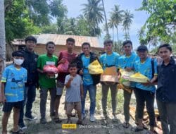 Keluarga Besar SSB Sausu Raya Sambangi Korban Banjir Bandang Torue
