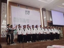 Pengurus HMI dan Korps HMI-Wati Cabang Bone Resmi Dilantik
