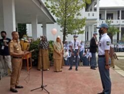 M. Natsir Buka MPLS di SMAN 1 Mamuju