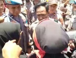 Demonstrasi Penolakan Kenaikan Harga BBM di Morotai Ricuh