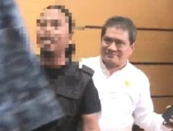 Ngeri, Seorang Jurnalis Mengamuk di Kantor DPRD Bone