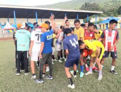 Porprov IX: Tim Sepak Bola Parimo Uji Coba Lapangan Stadion Kilongan Luwuk
