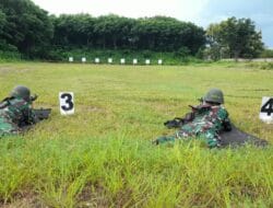 Kodim 1603/Sikka Gelar Latihan Menembak Senjata Ringan