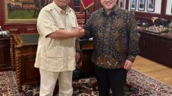 Erick Tohir dengan Prabowo Subianto Ngobrol dari Hari ke Hati