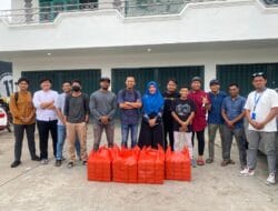 PWI dan SMSI Berau Berbagi Takjil