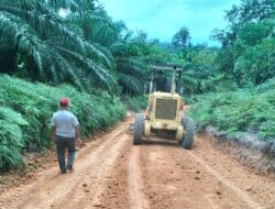 Bupati Berau Respon Keluhan Warga Terkait Jalan Poros Siduung Indah