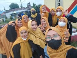 Berbagi Takjil Ala Honorer Kecamatan Libureng