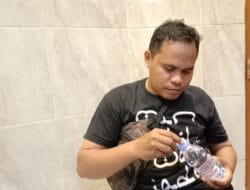 PADA HUJAN RINTIK ITU