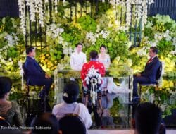 Jokowi-Prabowo Kompak di Pernikahan Kevin-Valen