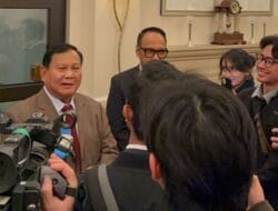 Prabowo Ngobrol Asyik dengan Para Mahasiswa RI di Jerman: Belajarlah yang Baik