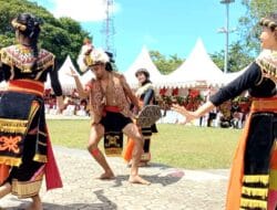 Tarian Dayak Uba Ingahana di HJB ke-693, Cerita Cinta Terlarang