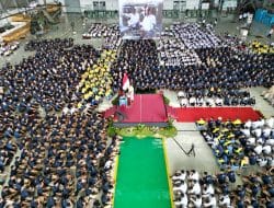 Ribuan Karyawan Defend Id Sambut Prabowo