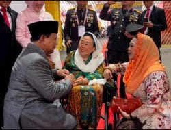 Prabowo Bertemu Istri dan Putri Gus Dur di HUT ke-77 Polri, Yenny Wahid Beri Semangat
