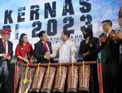 Prabowo Sebut Effendi Simbolon Paling Galak dan Kritis: Itu Wakil Rakyat yang Benar