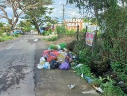 Tak Ada TPS, Oknum Penghuni BTN Graha Mulia Majang Buang Sampah Sembarangan, Warga Sekitar Resah