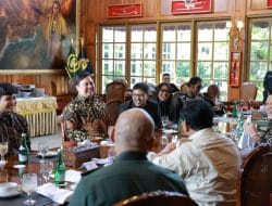 Prabowo Undang Influencer Ternama untuk Saling Bertukar Pikiran