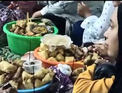 Tradisi ‘Mattemmu Taung’, Masjid Babul Khaer Awangpone Dipenuhi Beragam Kuliner Tradisional