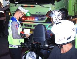 Malam-malam, Polisi Tilang 36 Pengendara di Gelaran Operasi Zebra Marano 2023 Polres Majene