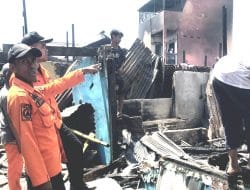 Si Jago Merah Mengamuk di Barukang Utara Makassar, 11 Rumah Terdampak