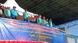 Kakanwil BPN Sulsel,  Tri Wibisono,  ST., M.T. Bersama Kepala Kantah Kabupaten/Kota Se Sulsel melepas Parade Defille