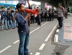 Proyek Jalan Poros Pallangga Dituding Dikerja Asal Jadi