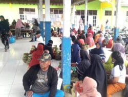 Operasi Pasar Gas LPG 3 Kg di Kecamatan Sausu Diserbu Warga