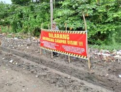‘Lurah Sampah’ Bone: Sudah Disediakan Bak Sampah, Kok Dibuang di Sampingnya?