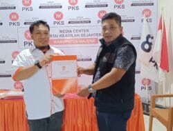 Bacakada Majene Arismunandar Stor Berkas ke PKS